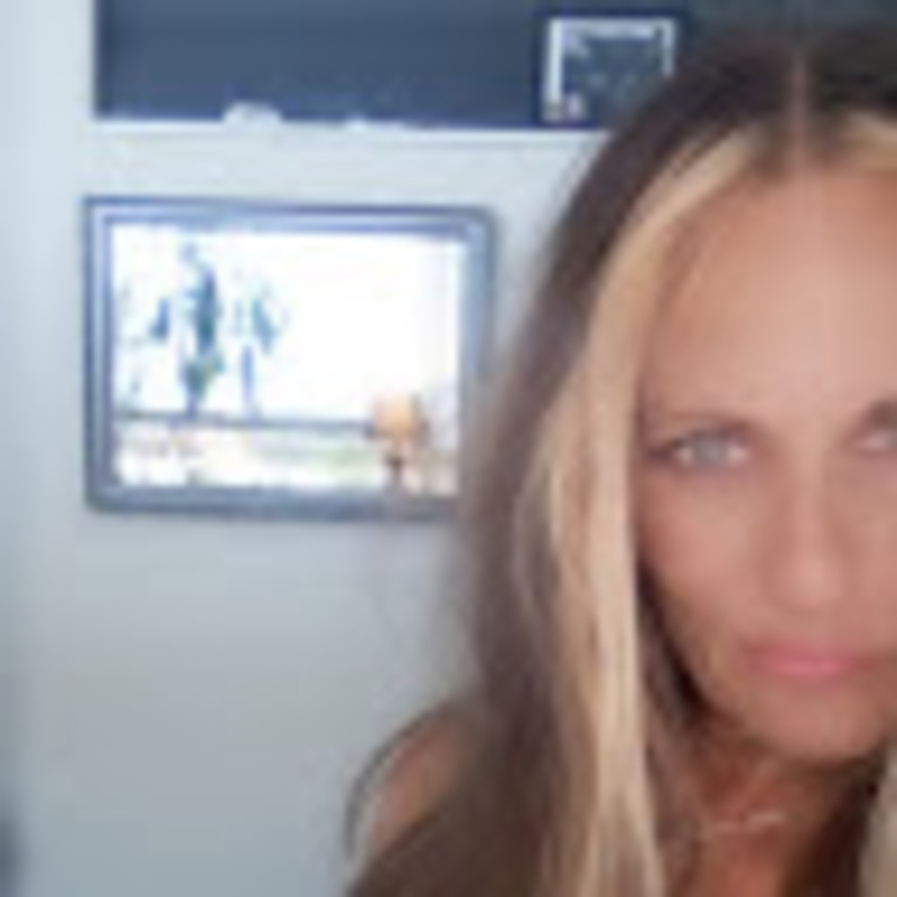 Meet your Posher, Candice